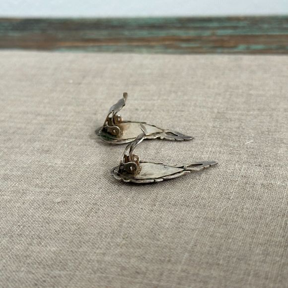 Vintage Siam Dancer Sterling Silver Black Niello Enamel Earrings Clip-on 50's - Picture 12 of 16